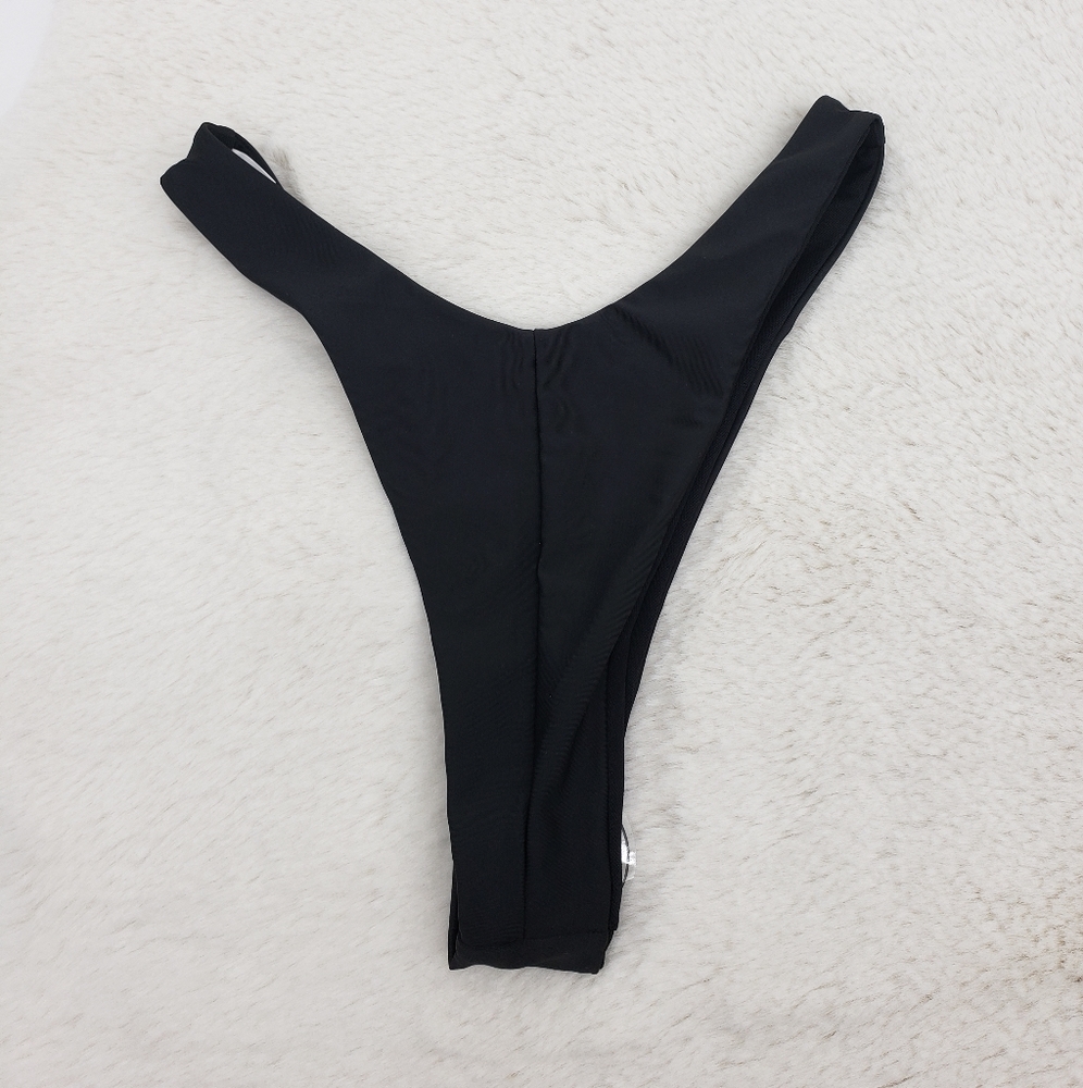 Black  Wrap Around Top High Leg Bottom Bikini Set - Picture 4 of 5